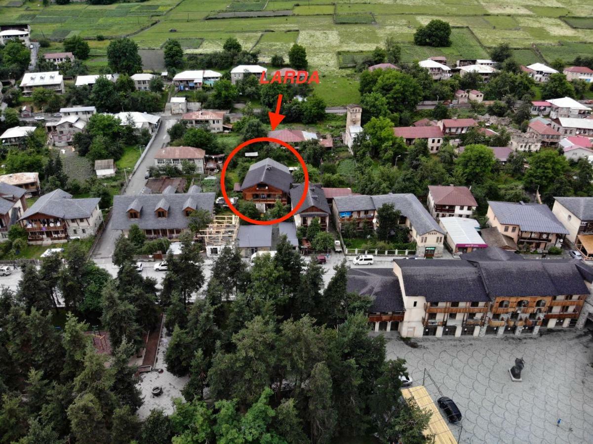 Larda Hotel เมสเตีย ภายนอก รูปภาพ